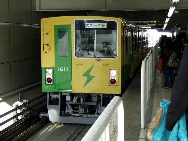 大宮駅に入線する1452B