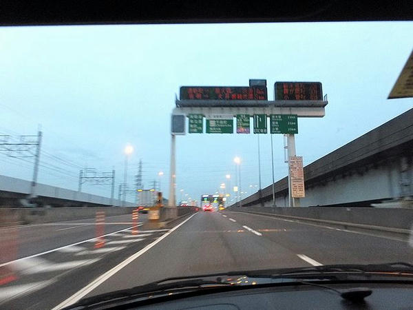 千鳥町出入口から首都高湾岸線へ