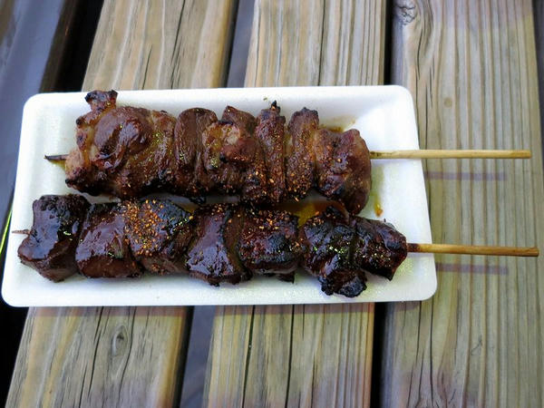 焼鳥（かしら・レバー） 1本190円