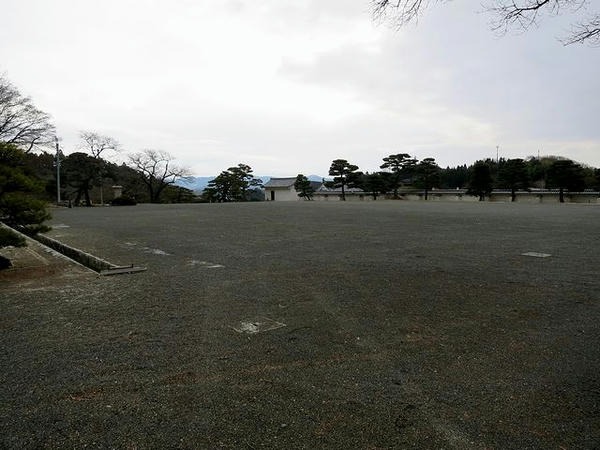 三の丸下段