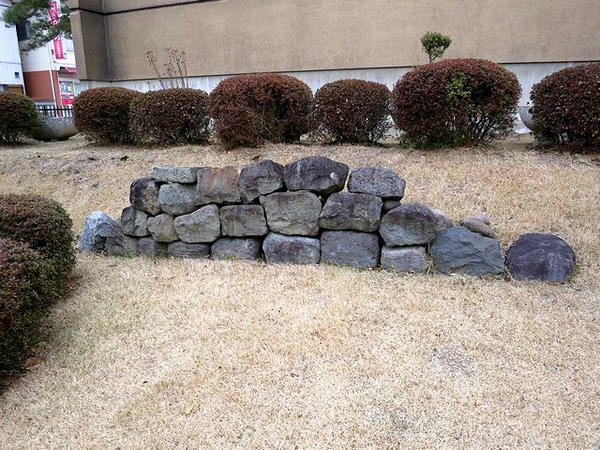 二本松藩丹羽家上屋敷跡出土の石垣