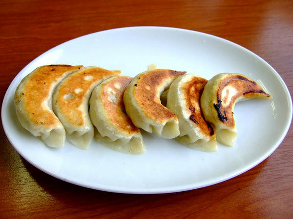 ぎょうざ（6個） 350円