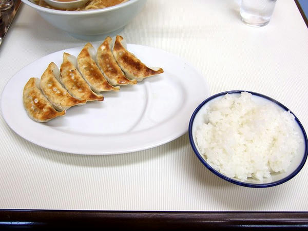 みそセット 850円 の餃子とライス