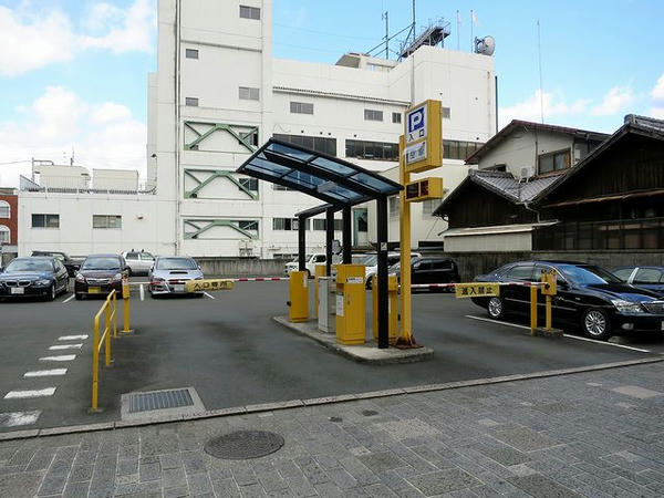 宇和島市営城山下駐車場