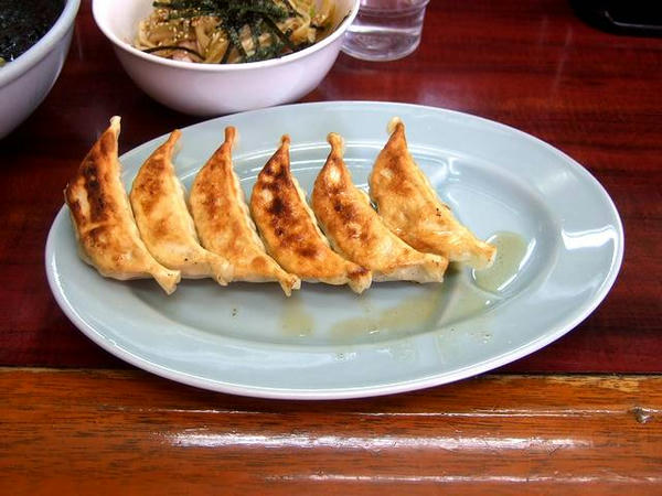 白美人ネギ餃子 260円