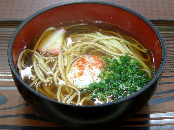 半熟たまごそば （値段失念）円