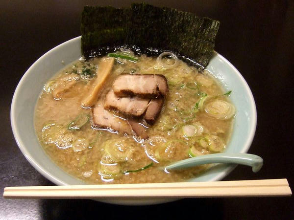 こってり系ラーメン 680円