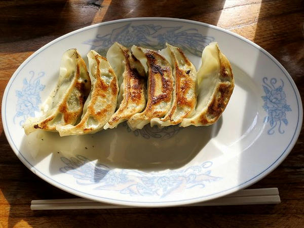 ギョーザ 400円