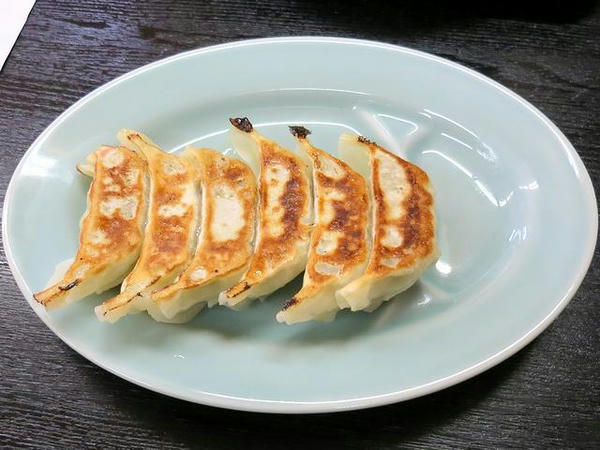 焼き餃子 300円