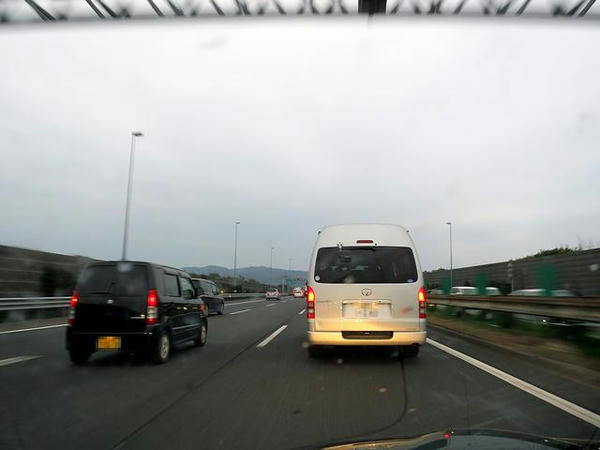 音羽蒲郡IC付近渋滞中