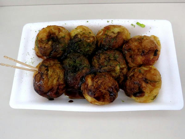 たこ焼き （値段失念 確か300円）