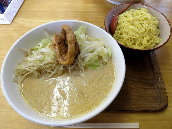 味噌ミルクラーメン（野菜少なめ） 900円