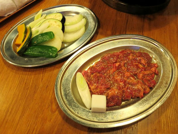 焼野菜 330円 と キングマトン 600円
