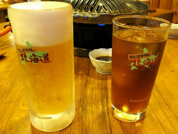 生ビール 520円 と ウーロン茶 180円