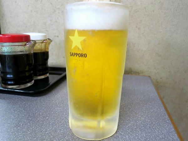 生ビール（中） 686円