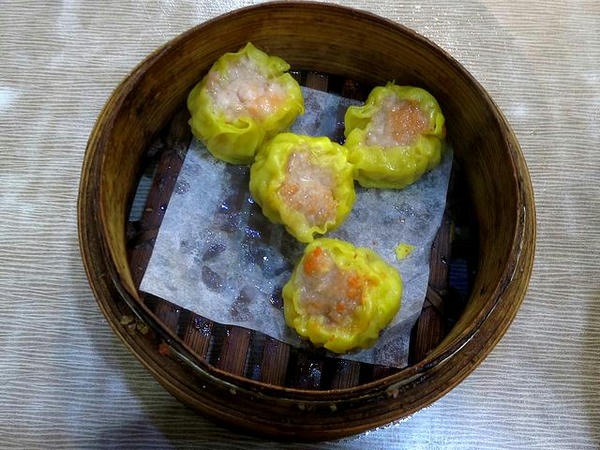 蝦黃蒸燒賣？