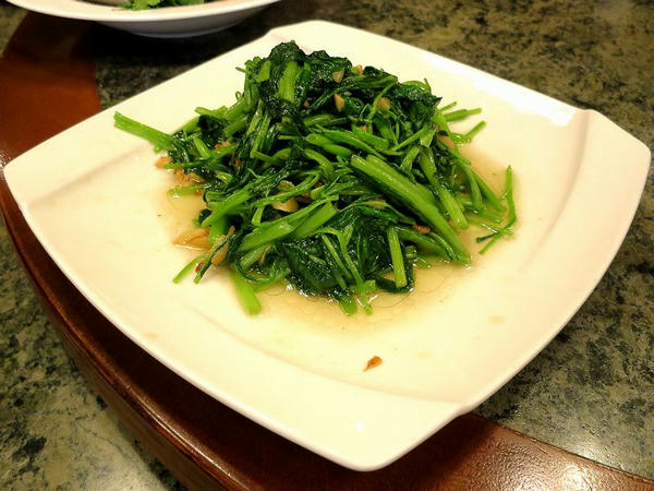 炒青菜（空心菜炒め）