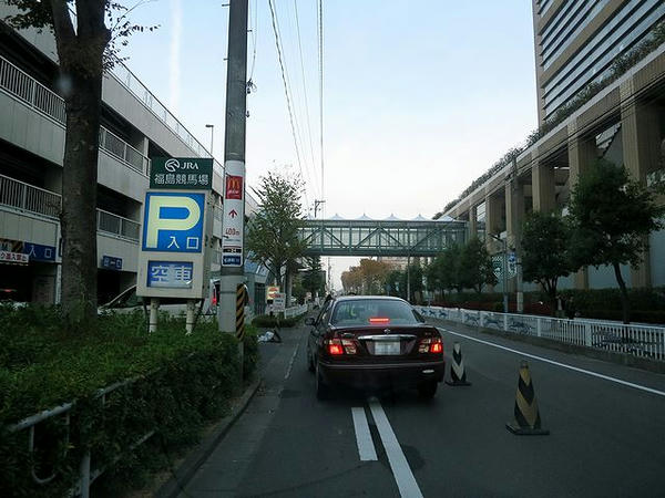 第1駐車場入口付近