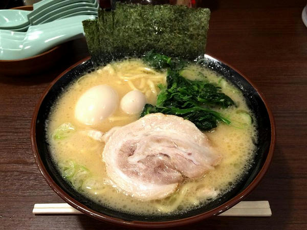 味玉ラーメン 800円