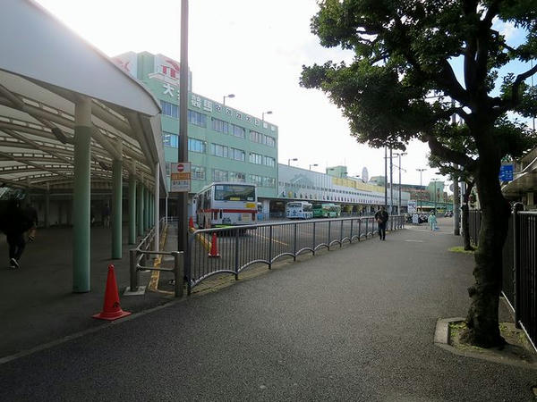 正門