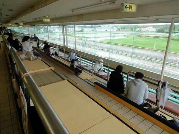 最終コーナー寄りのフリーエリア？
