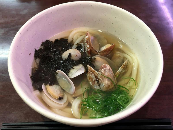 あさりうどん 302円