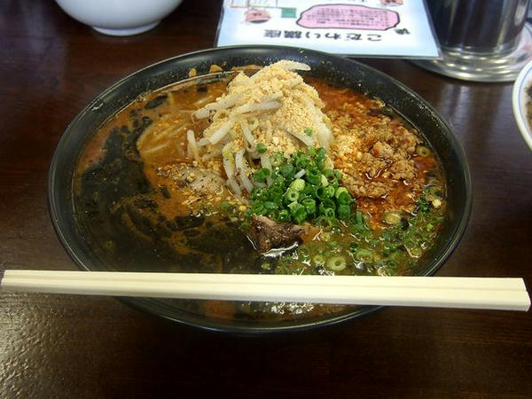 辛味噌らーめん猛烈タンメン鼻血ブー 800円