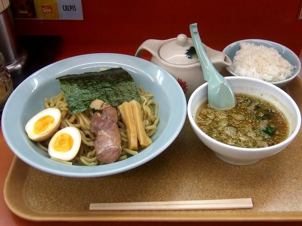きまぐれつけ麺半ライスセット 830円