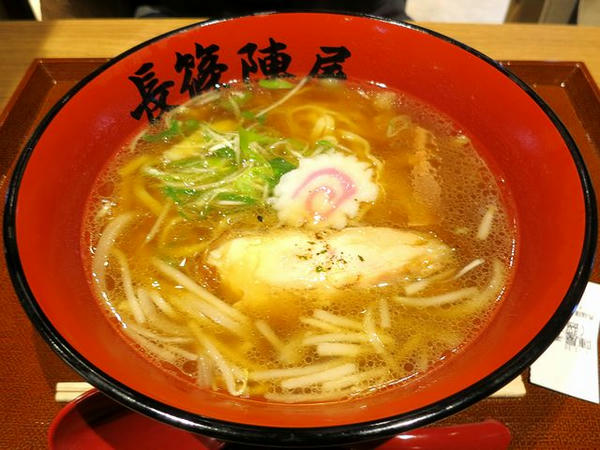 陣屋そば 680円のところオープン記念で500円