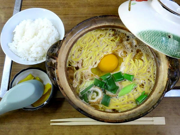 なべ焼ラーメン（大） 660円 ＋ ごはん（小） 110円
