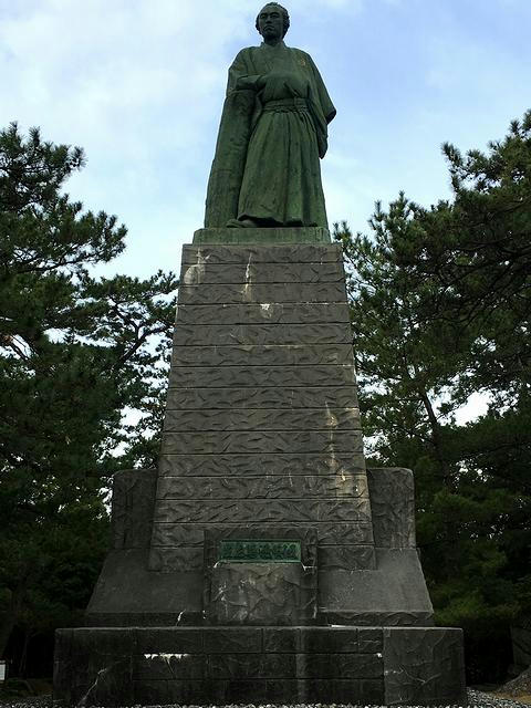 桂浜の坂本龍馬像