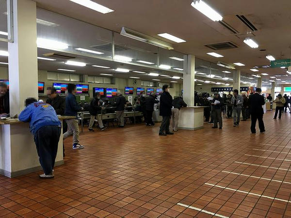 第7投票所の内部