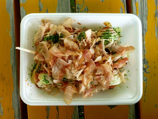 たこ焼き（12コ入り） 300円