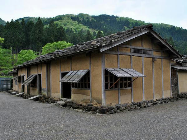 復元された商家