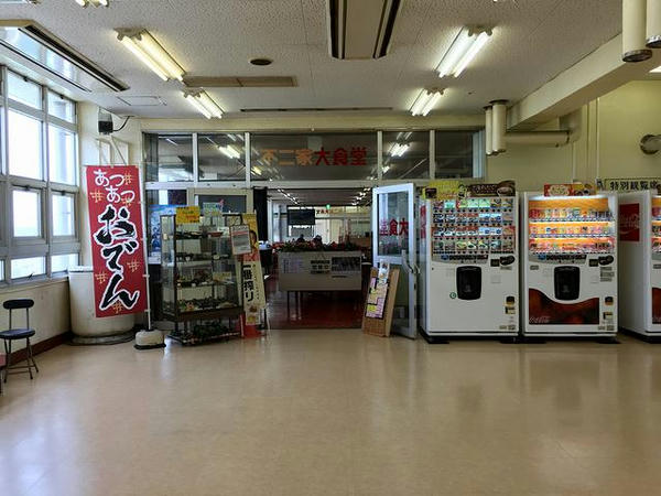 スタンド3階不二家大食堂入口
