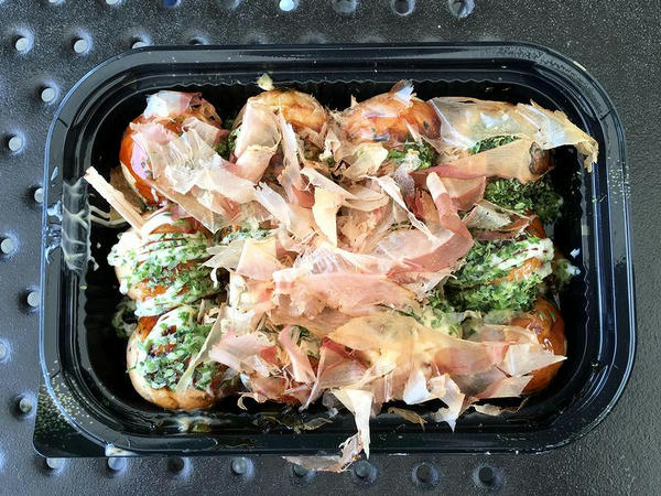 たこ焼き（12コ入り） 300円