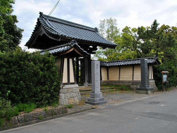 称念寺入口
