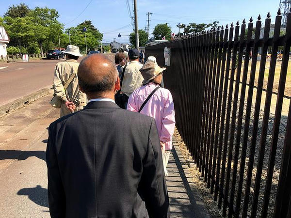 新発田駐屯地記念行事の入場待ち