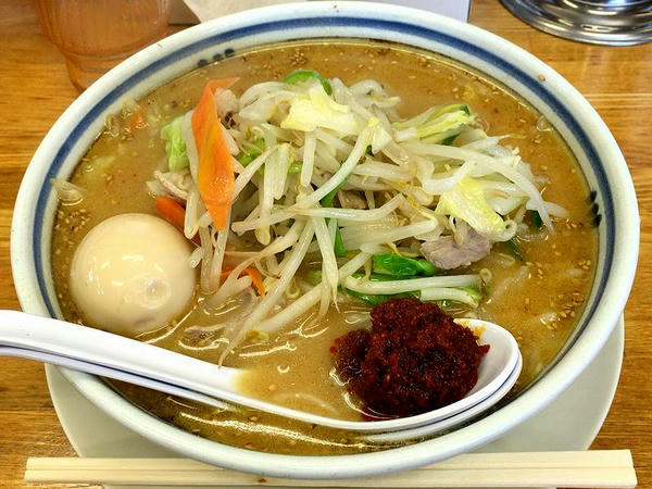 辛しみそ野菜ラーメン  820円 ＋ 味つけたまご 100円