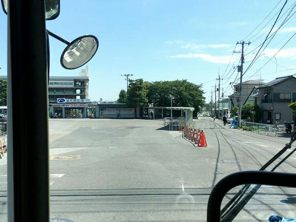 浦和競馬場に到着