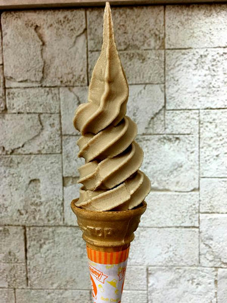 モカソフトクリーム 300円