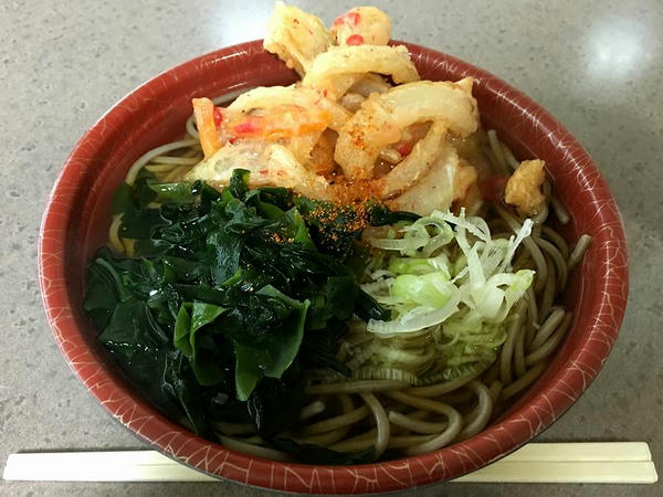 天ぷらそば 440円