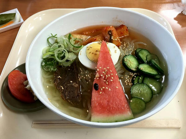 冷麺 700円