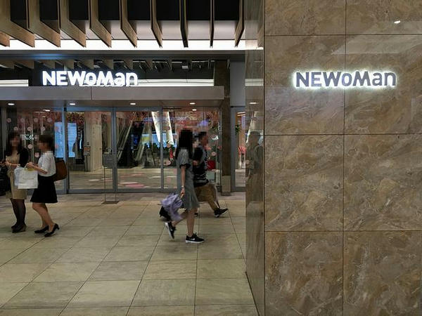 NEWoMan
