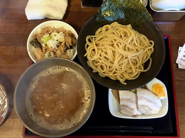 もりそば（小） 700円 と 豚丼（小） 280円 
