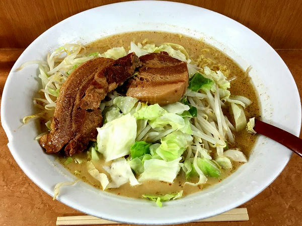 肉ミルクラーメン 1100円