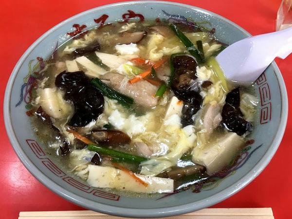 特製まるやラーメン 750円