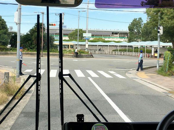 園田競馬場到着