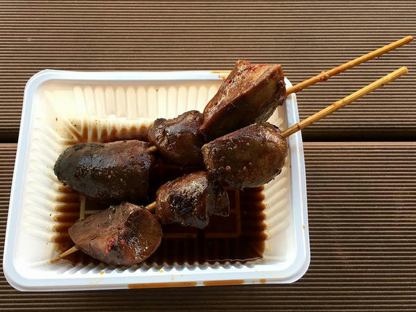 ホルモン焼 100円×2本