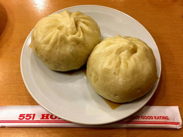 551蓬莱の豚まん